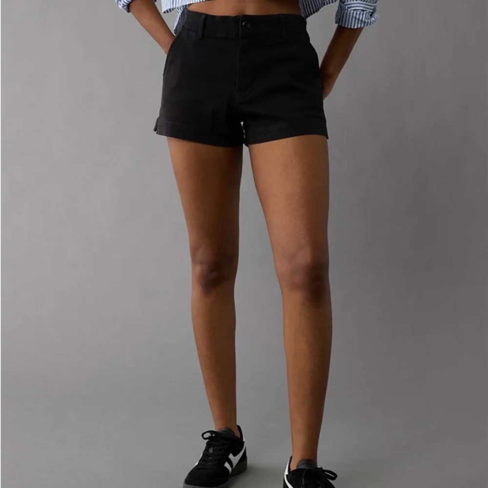 AE Stretch High-Waisted Trouser Short Short